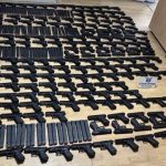 Турски шофьор на камион завърши в ареста за контрабанда на пистолети през Лесово - Zashtoto