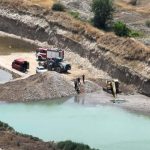 Багерист потъна с багера в 6-метров изкоп с вода в Пазарджишко и загина - Zashtoto
